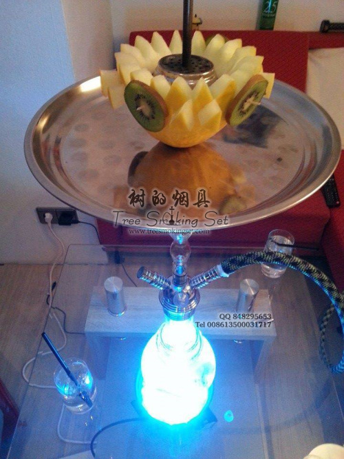 用水果做的水烟烟碗还有带灯的阿拉伯水烟壶